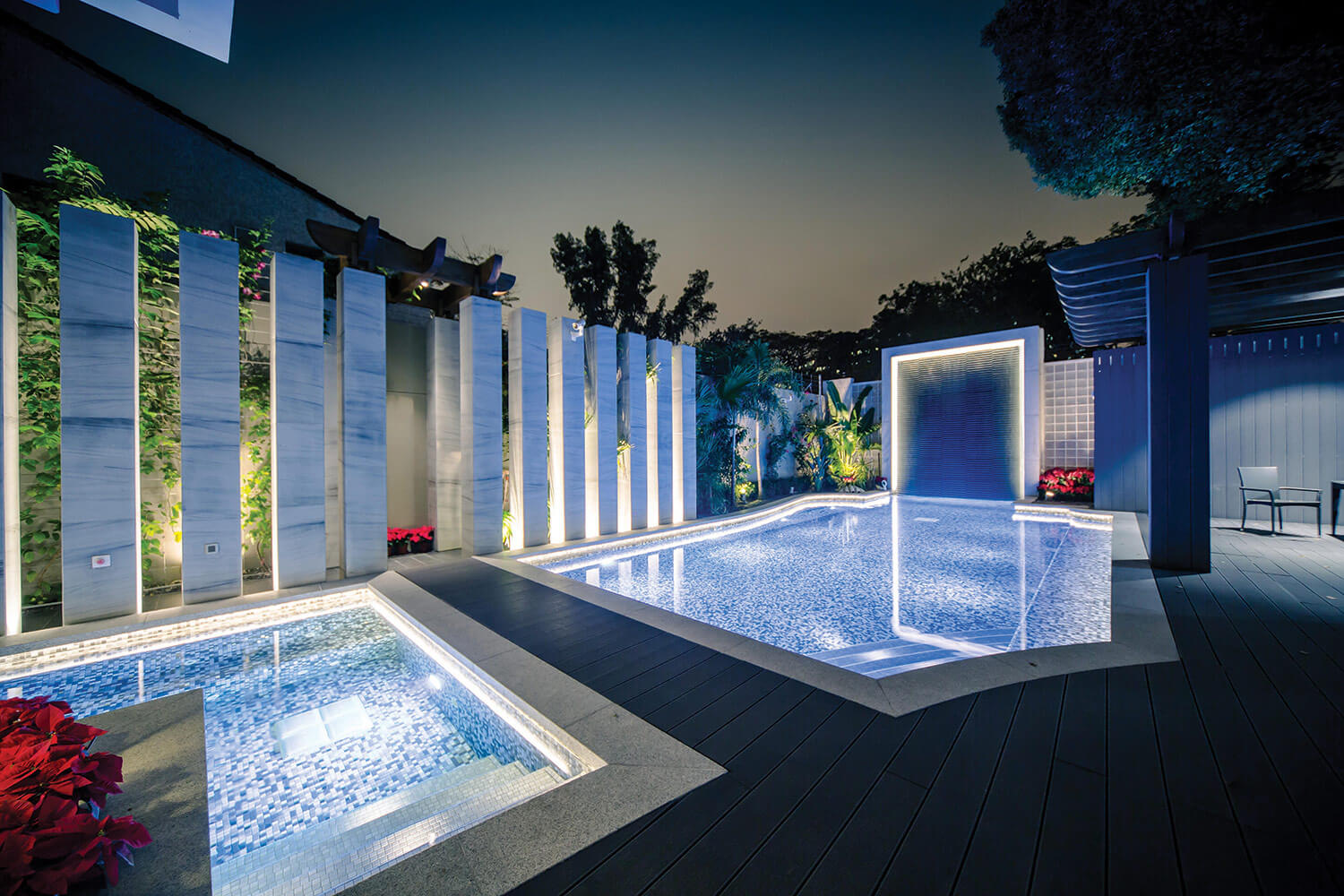 Swimming pool lights